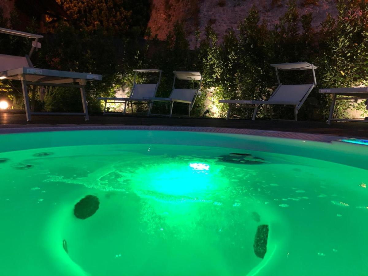 Arenarius Home Resort & Spa Torricella in Sabina Екстериор снимка